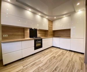 اهمیت ضمانت در خدمات تولید و نصب کابینت